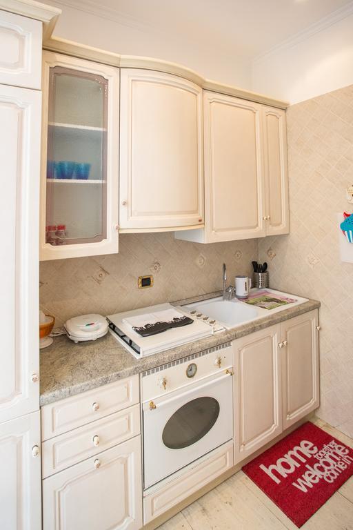 Appartamento La Finestra Su San Pietro Рим Номер фото